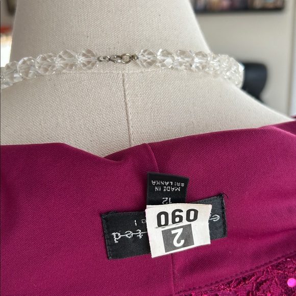 Magenta Floral Lace Dress with Embellishments - Picture 5 of 9